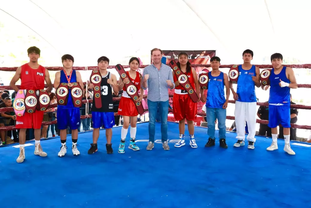 Con gran final concluye Gobierno de Pepe Chedraui el Torneo de Barrios de Box 2026